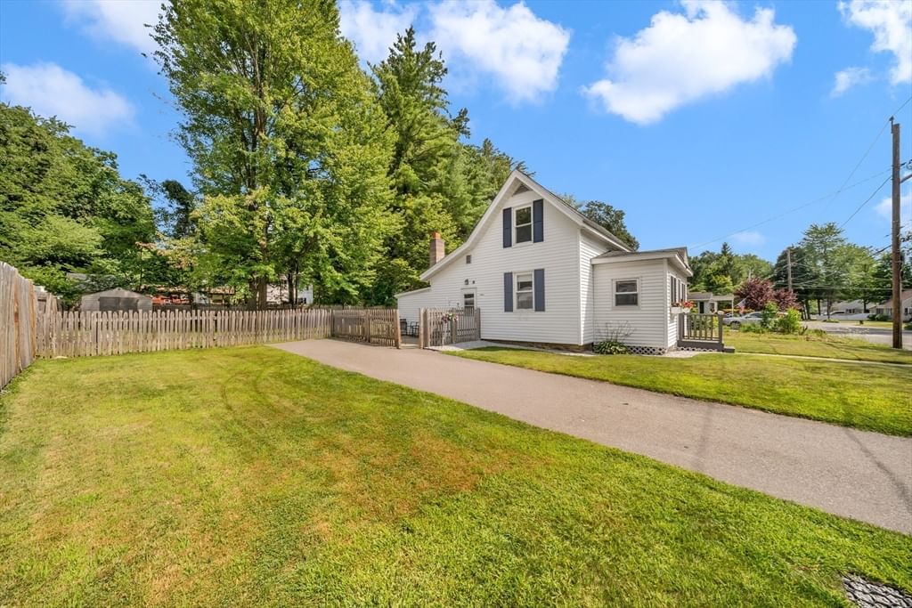 75 Norwood Ave Leominster — Photo 36 of 41