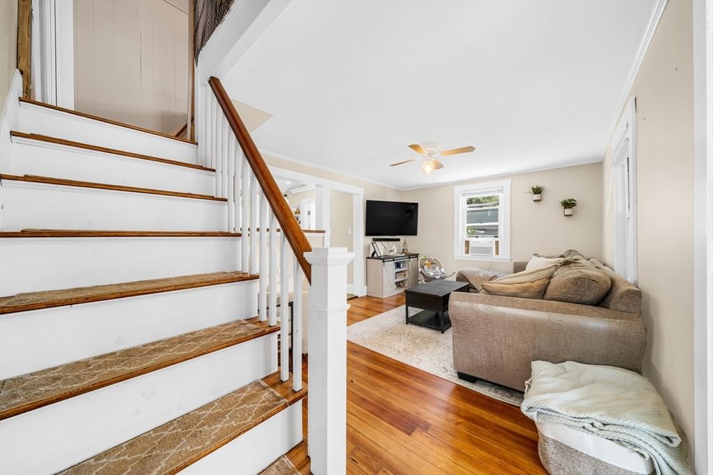 75 Norwood Ave Leominster — Photo 6 of 41