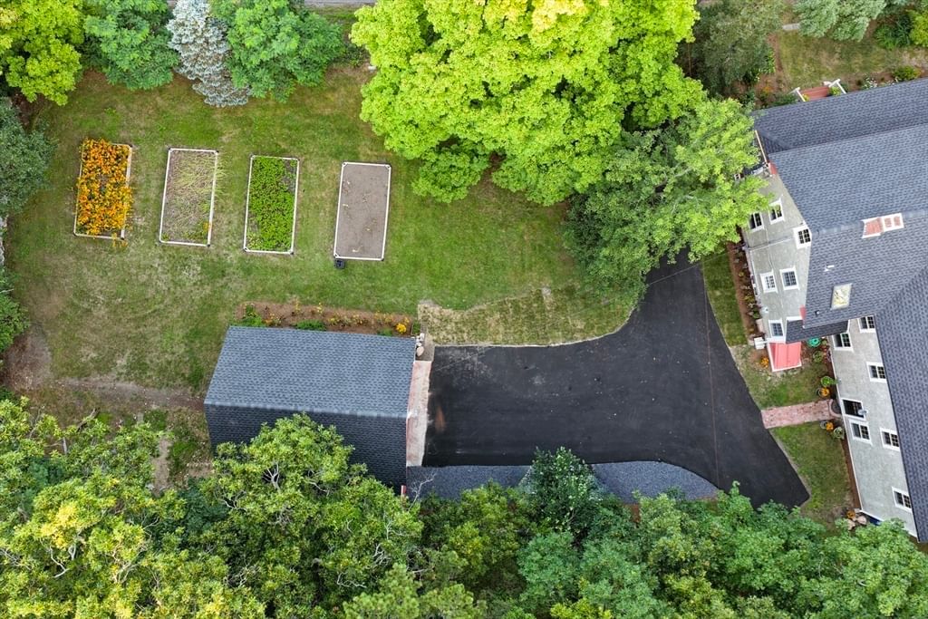 1276 County Rd Bourne — Photo 8 of 30