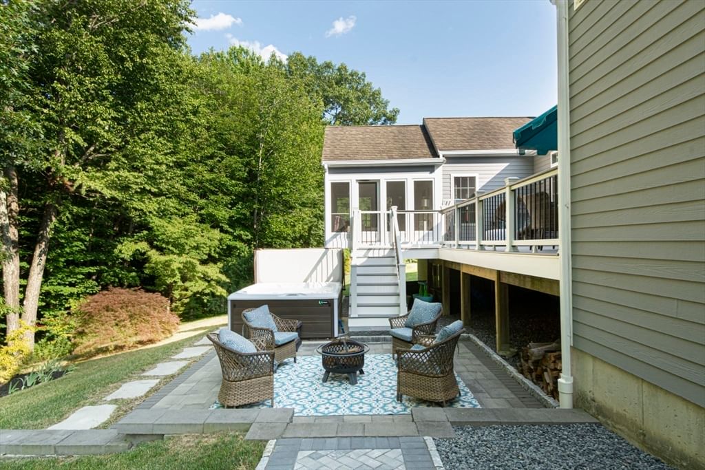 258 Nicholas Dr Lancaster — Photo 3 of 42