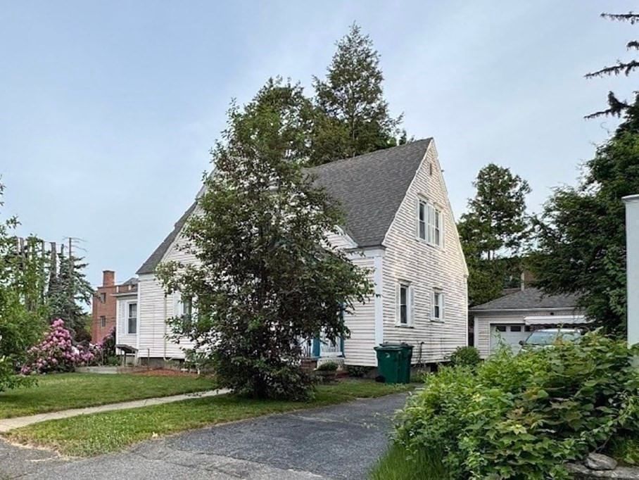 22 Bluff Ave Fitchburg — Photo 3 of 42