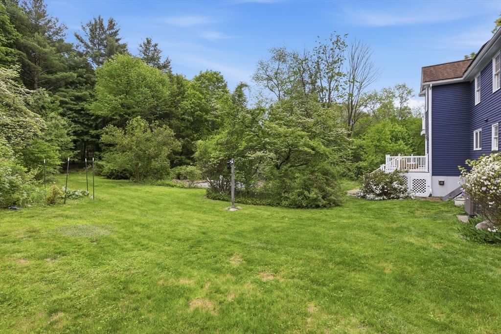 106 Concord Rd Bedford — Photo 34 of 38