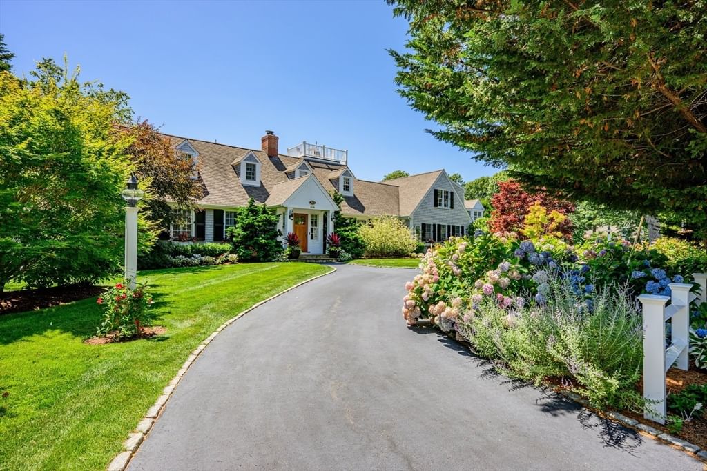313 Bridge Street Barnstable — Photo 7 of 41