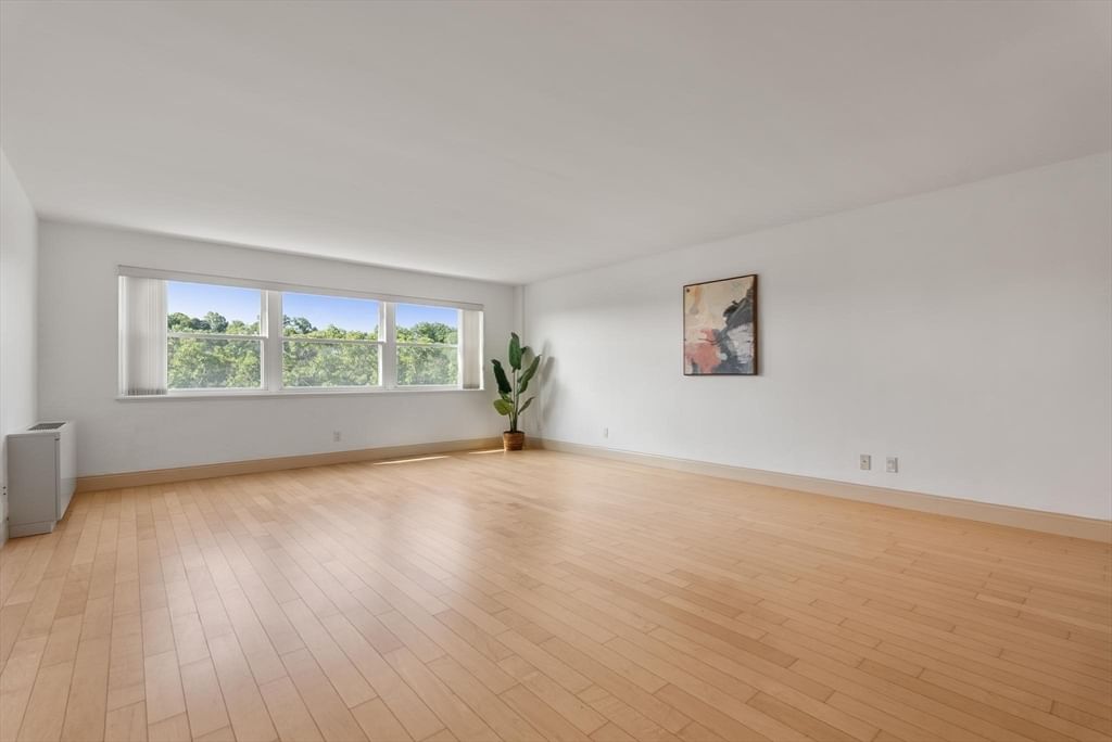 1600 Beacon St #902 Brookline — Photo 17 of 23