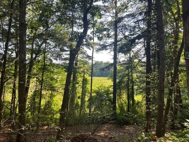 Property at 162 Haverhill Rd, Topsfield, MA 01983
