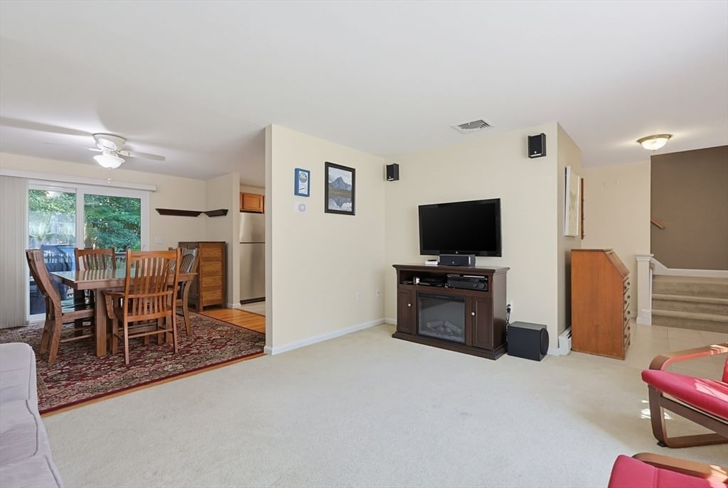 28 Heritage Path Millis — Photo 6 of 18