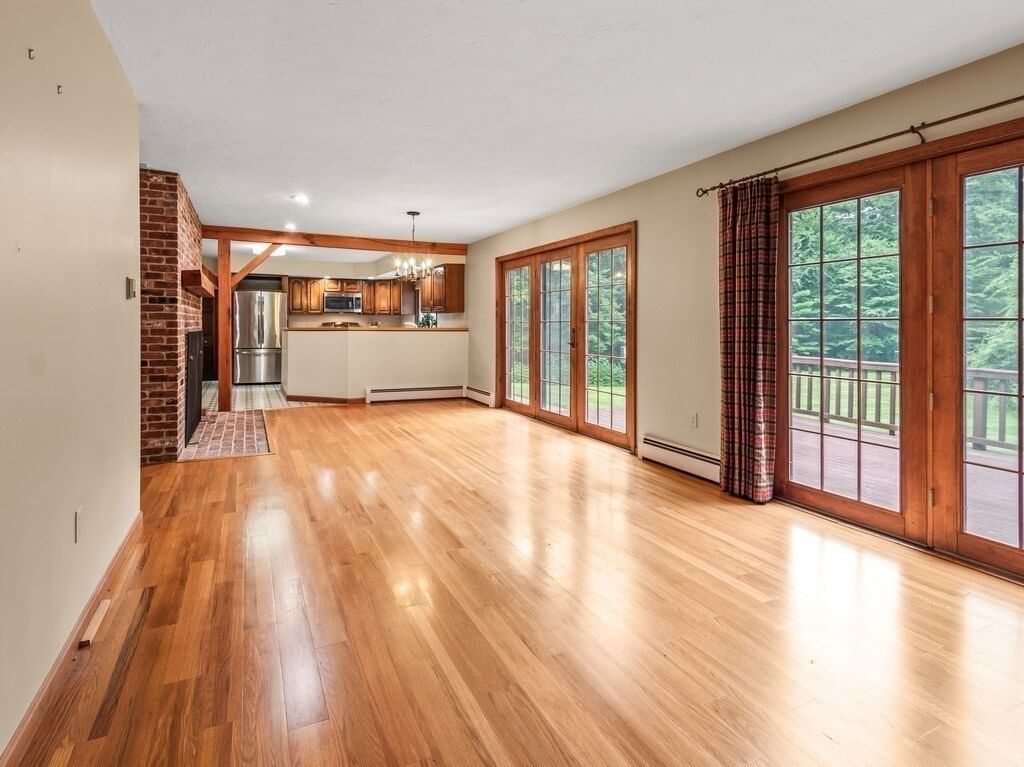 22 Oak Cir Princeton — Photo 16 of 42