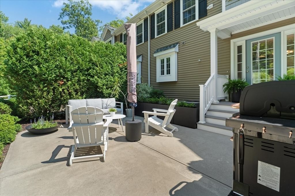 1405 Commerce Way #22 Attleboro — Photo 33 of 42