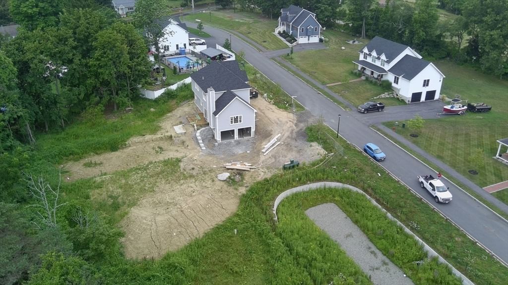 4 Katie Ln Groveland — Photo 6 of 14