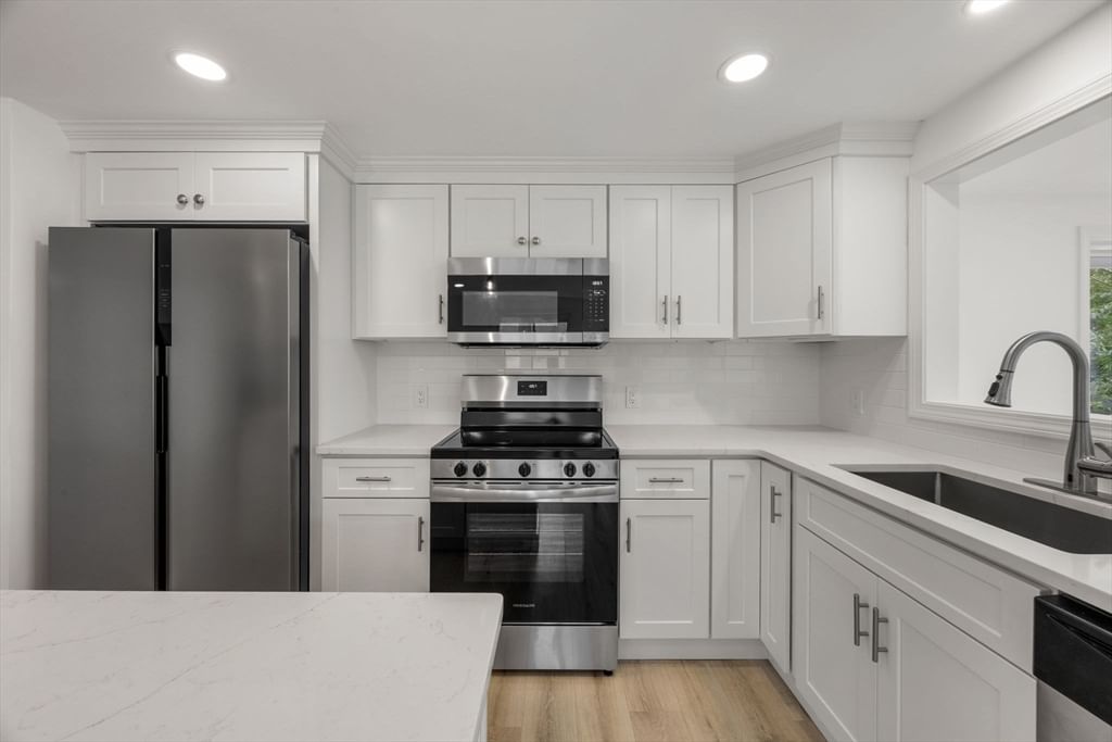 185 Wheeler Road Mashpee — Photo 10 of 42