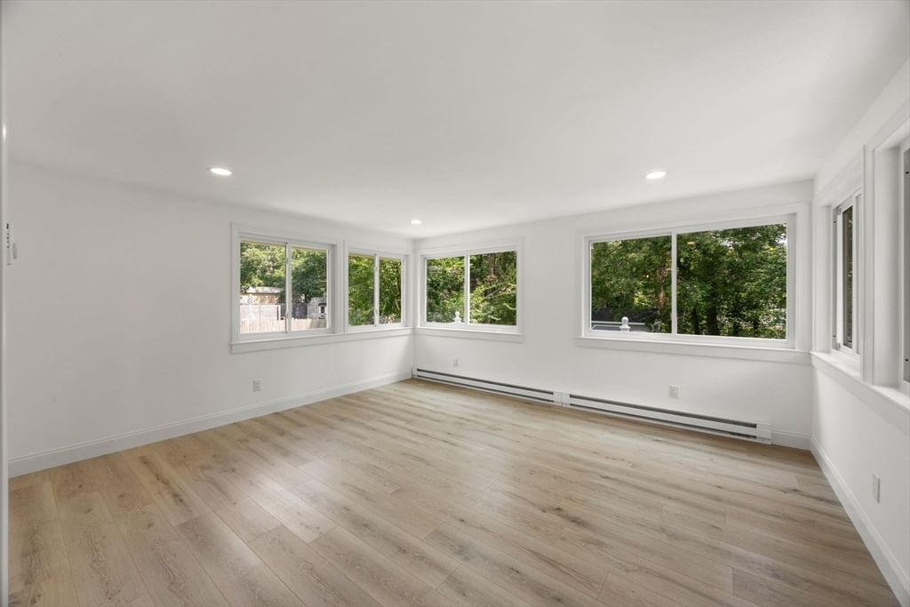 185 Wheeler Road Mashpee — Photo 13 of 42