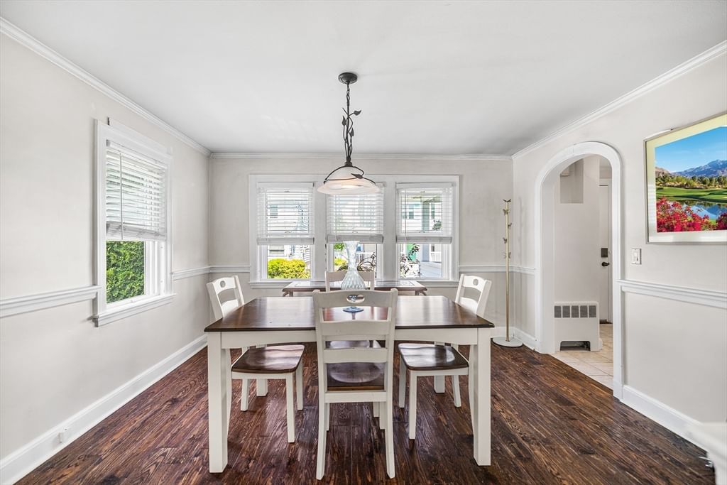 43 Dolphin Ave Winthrop — Photo 11 of 37