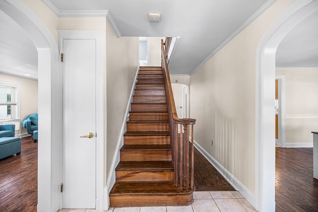 43 Dolphin Ave Winthrop — Photo 17 of 37
