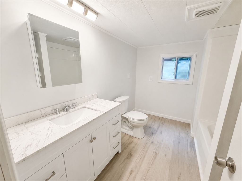 83 Clark Road #L-19 Shirley — Photo 10 of 11
