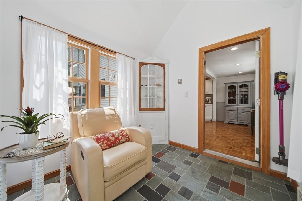 3 Linden Ave Salem — Photo 16 of 42