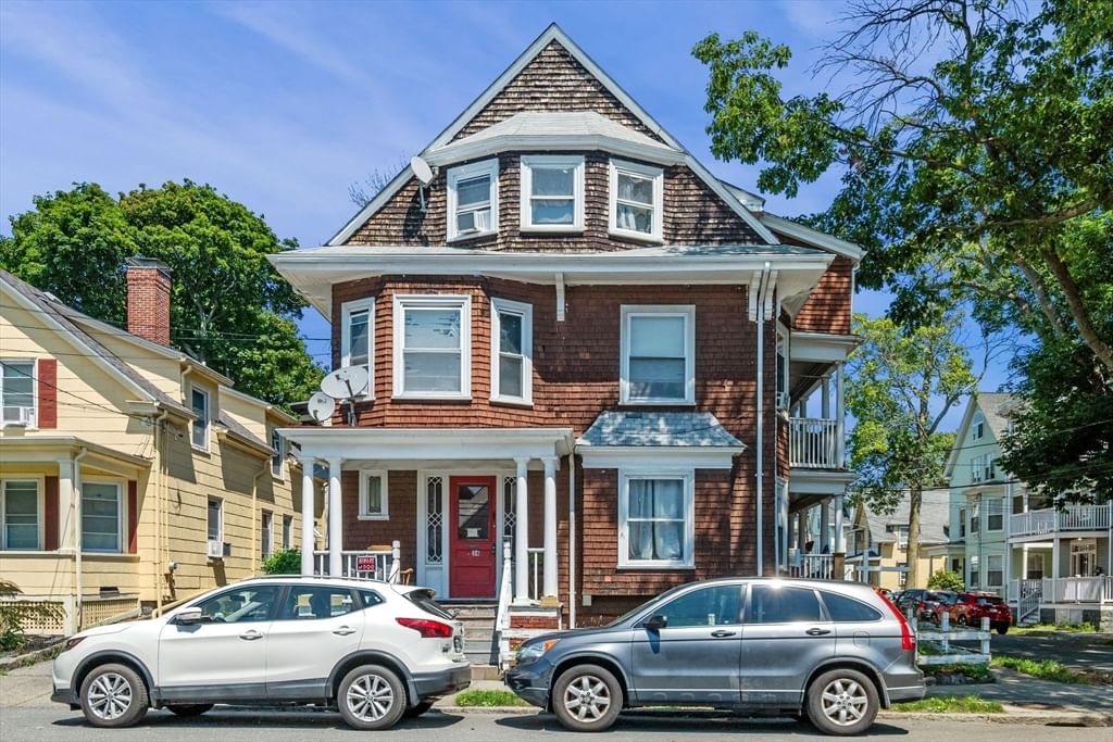 2 Mace Pl Lynn — Photo 2 of 22
