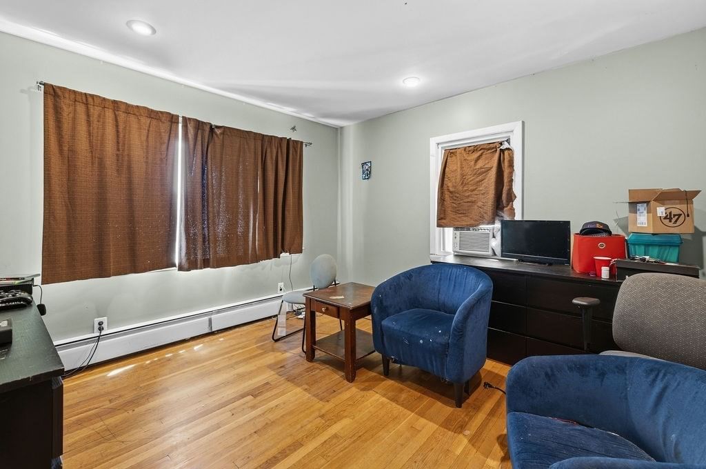 7 Woodwards Ln Taunton — Photo 10 of 29