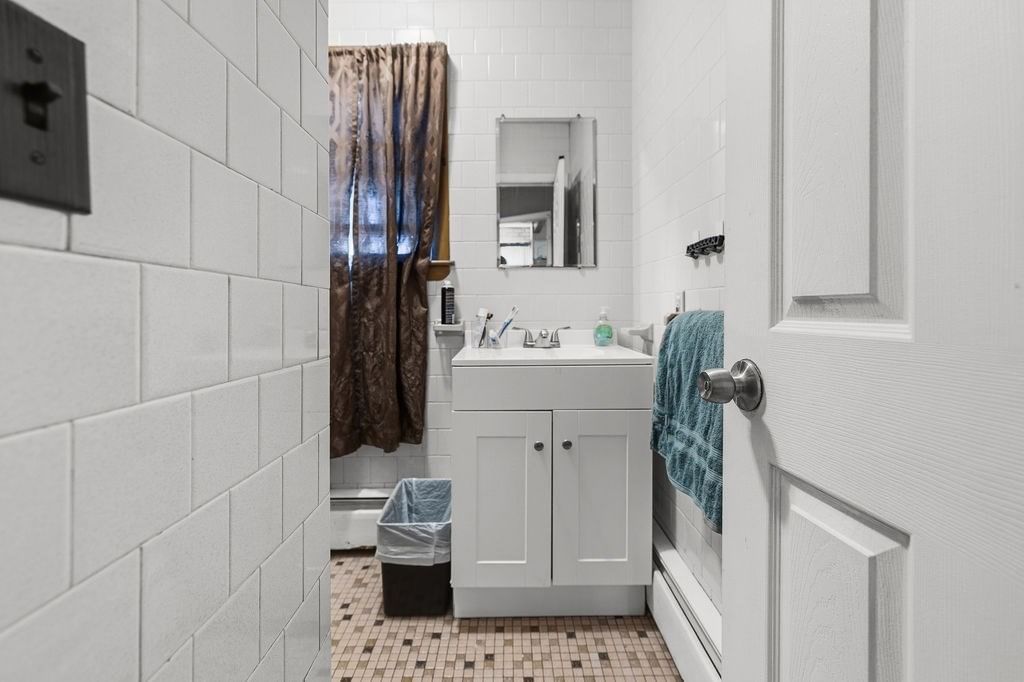 7 Woodwards Ln Taunton — Photo 9 of 29