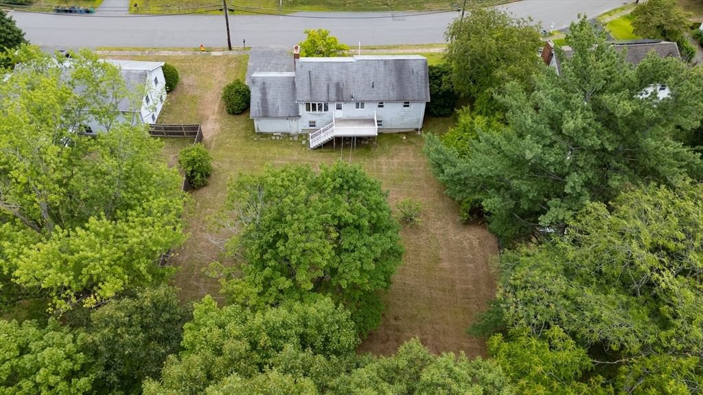 9 Eugene Rd Burlington — Photo 30 of 33