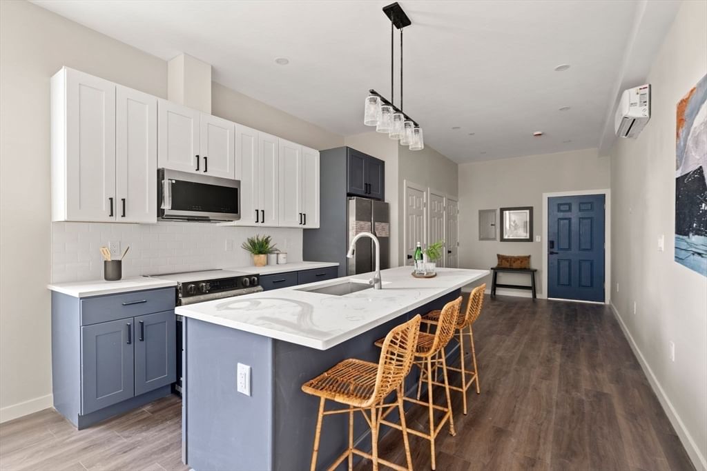 28 Hansborough St. #5 Boston — Photo 7 of 15