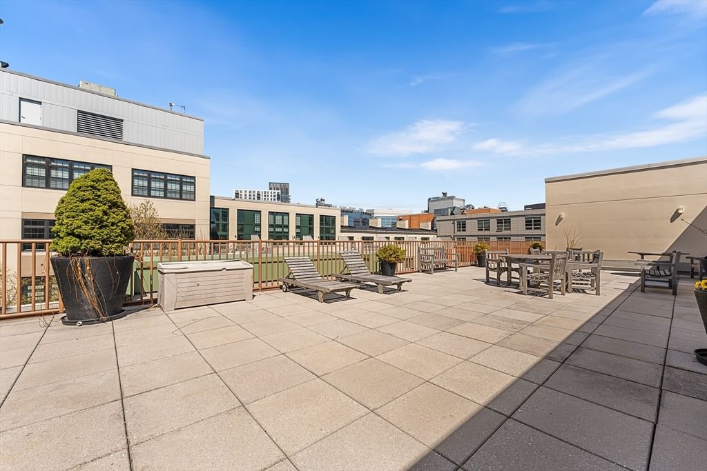 17 Otis St #105 Cambridge — Photo 20 of 28