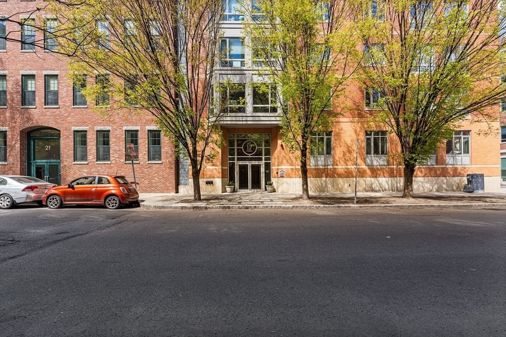 17 Otis St #105 Cambridge — Photo 27 of 28