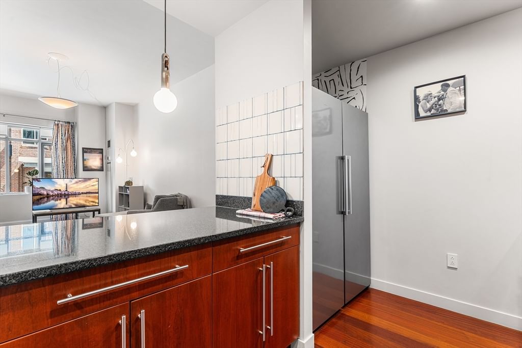 17 Otis St #105 Cambridge — Photo 4 of 28