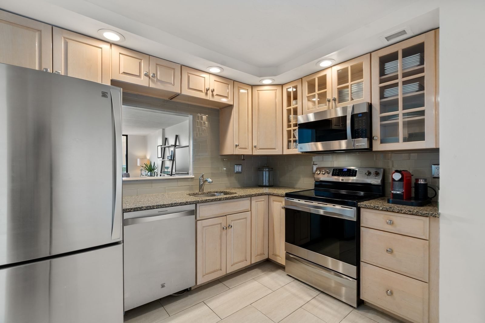 77 Adams St #1206 Quincy — Photo 14 of 38