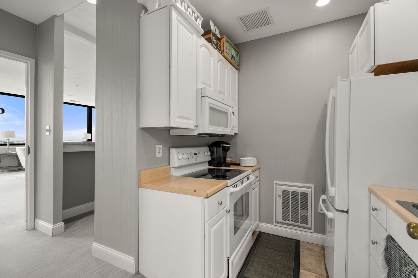 77 Adams St #1206 Quincy — Photo 33 of 38