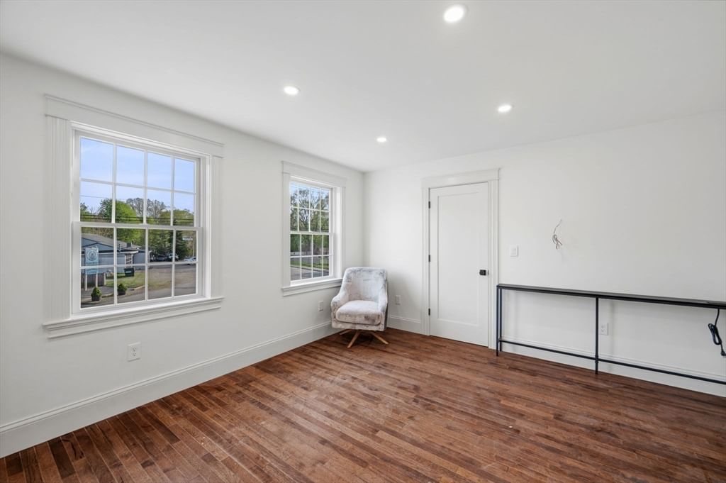 2 Railroad Avenue Rowley — Photo 13 of 41