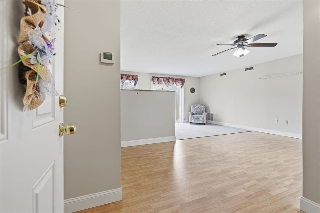 100 Merrimack Avenue #117 Dracut — Photo 3 of 23