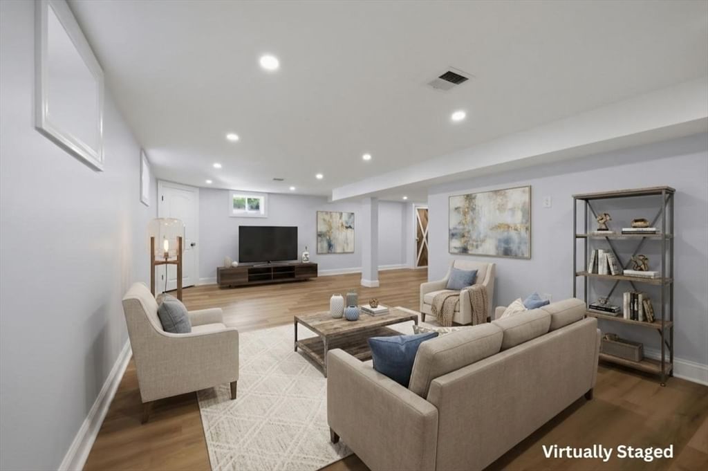 7 Foley Drive Natick — Photo 5 of 40