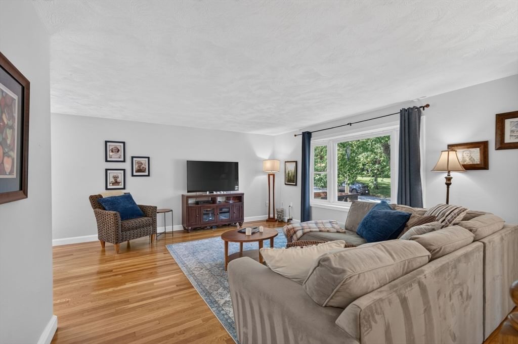 3 Jerridge Ln Chelmsford — Photo 5 of 39