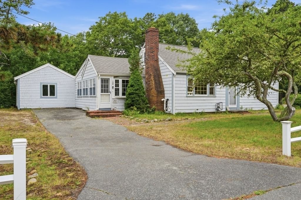Property at 127 Indian Trl, Dennis, MA 02639