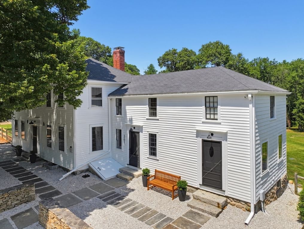 361 Winter St Holliston — Photo 3 of 42