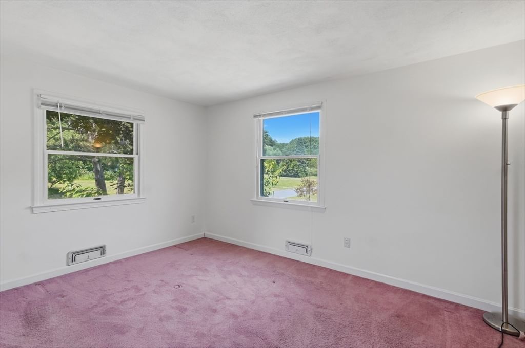 7 San Mateo Drive Chelmsford — Photo 14 of 42