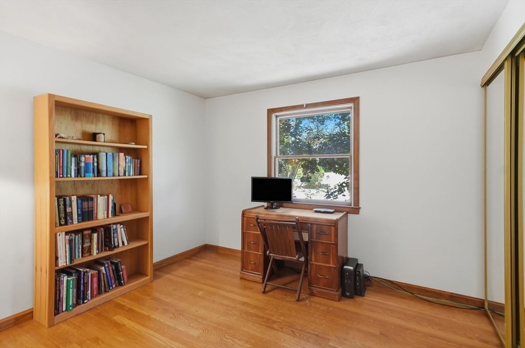 7 San Mateo Drive Chelmsford — Photo 17 of 42