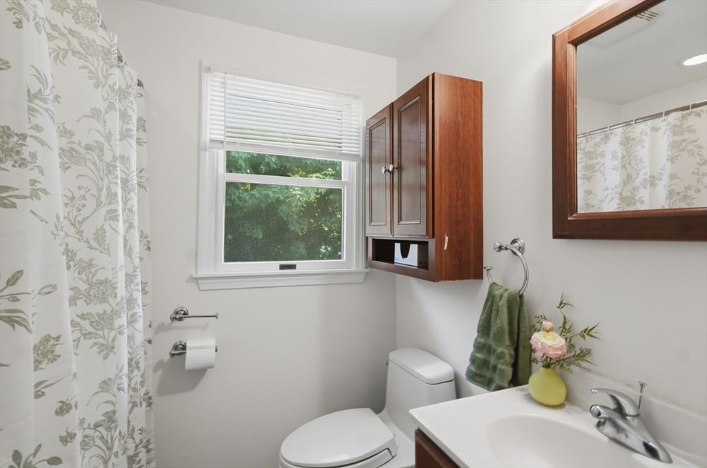 7 San Mateo Drive Chelmsford — Photo 20 of 42