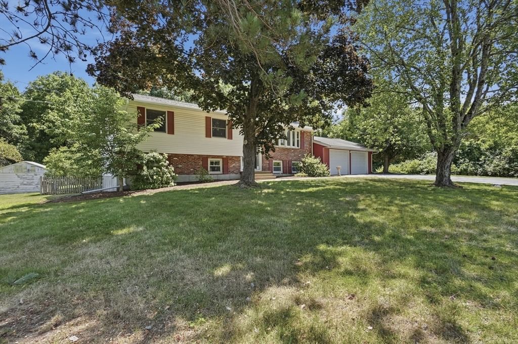 7 San Mateo Drive Chelmsford — Photo 3 of 42