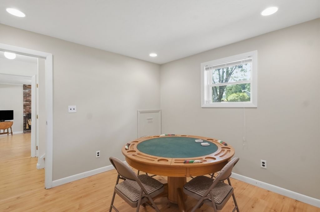 7 San Mateo Drive Chelmsford — Photo 34 of 42