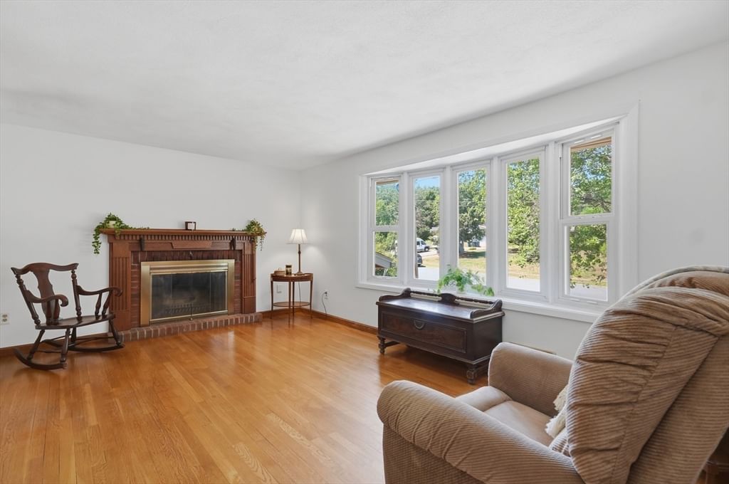 7 San Mateo Drive Chelmsford — Photo 5 of 42