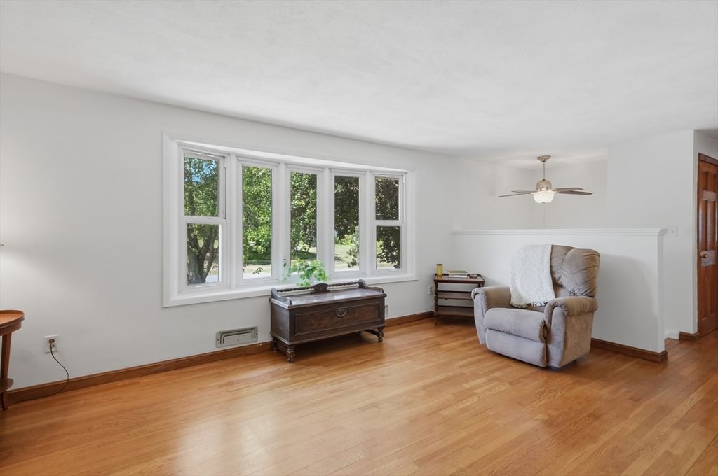 7 San Mateo Drive Chelmsford — Photo 6 of 42