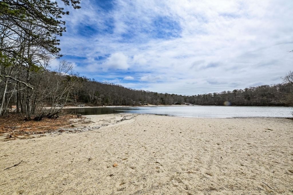 185 Cotuit Rd #1 Juniper Sandwich — Photo 23 of 25