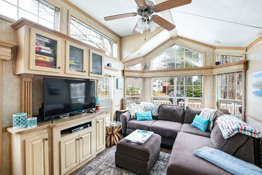 185 Cotuit Rd #1 Juniper Sandwich — Photo 8 of 25