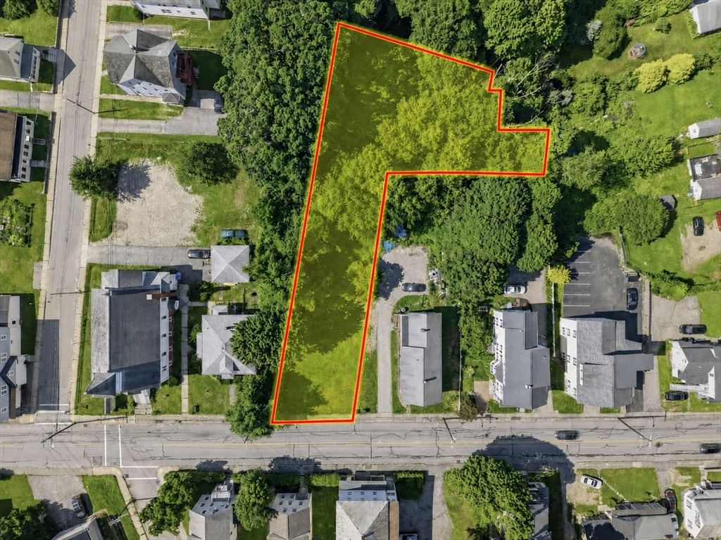 Property at 66 Lake Street, Webster, MA 01570