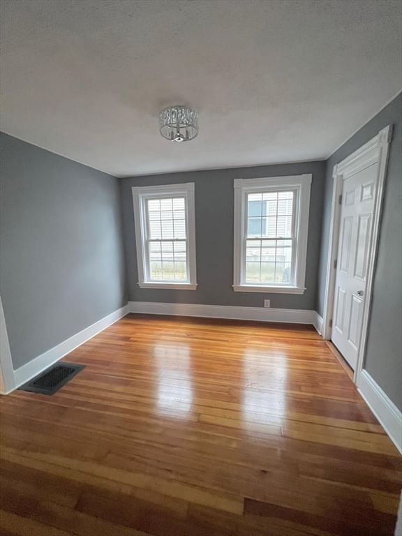 44 Lincoln St Hudson — Photo 24 of 29