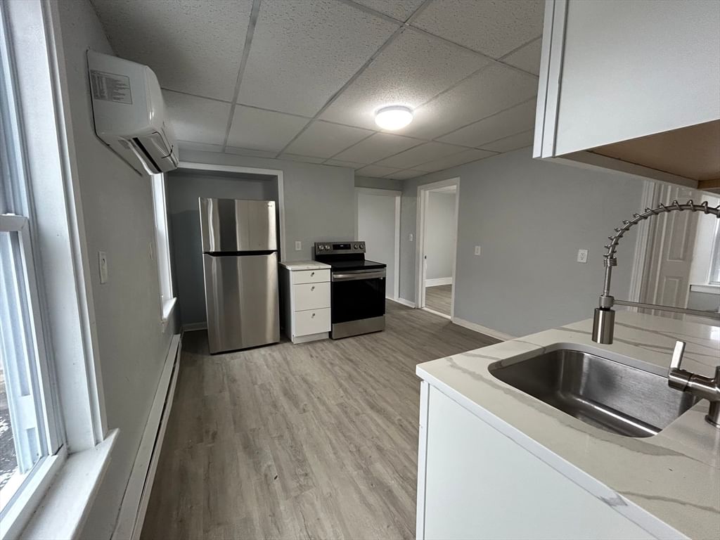Property at 27 North St, Worcester, MA 01605