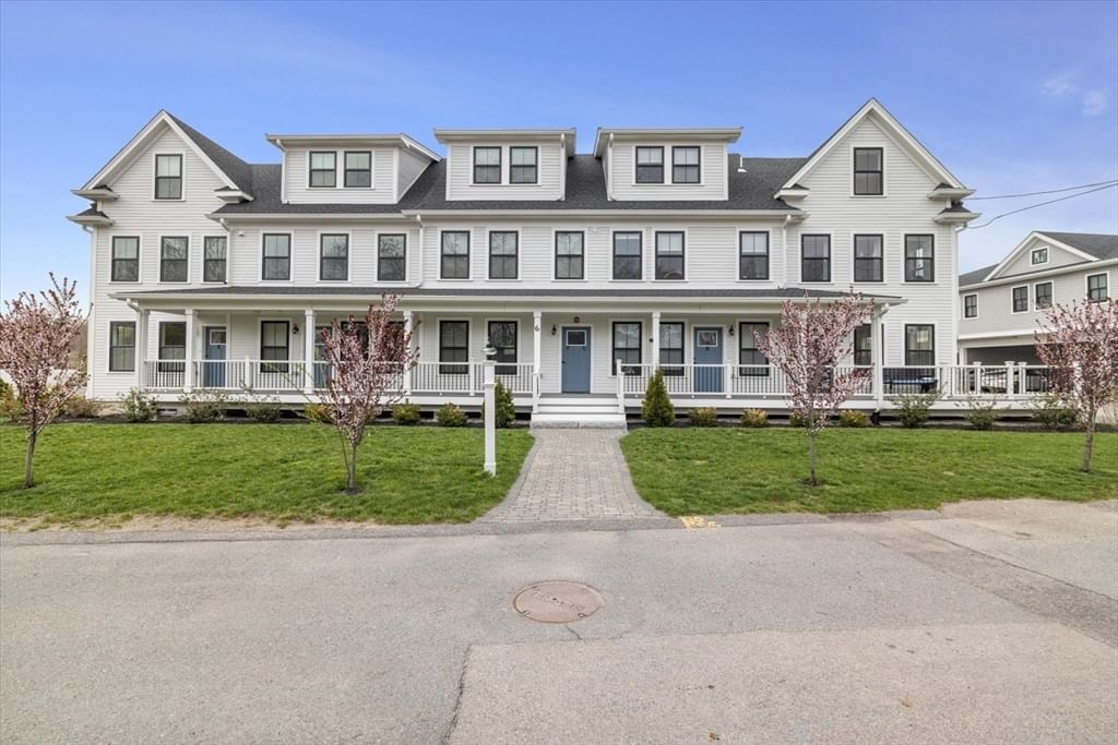 6 Macdonald Terrace #A Scituate — Photo 2 of 26