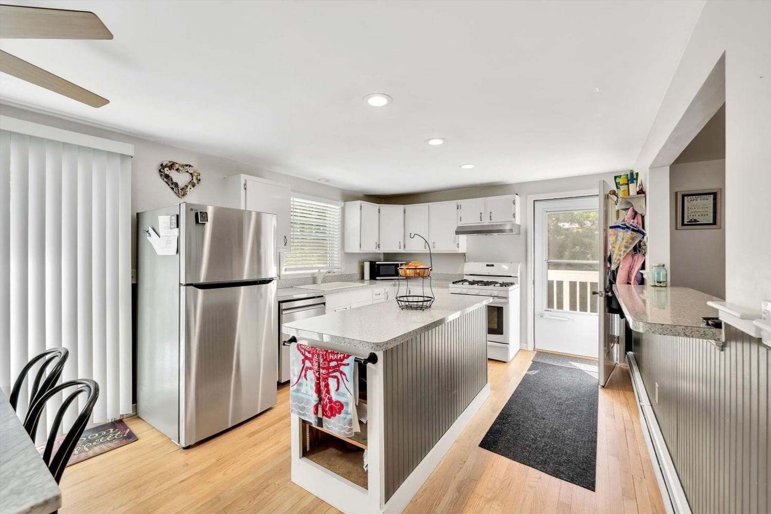 30 Patience Ln Barnstable — Photo 9 of 31