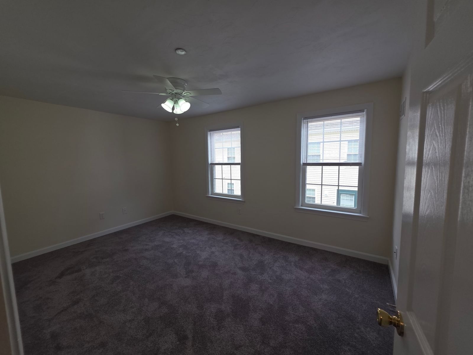 958 Warren Ave #8 Brockton — Photo 11 of 26
